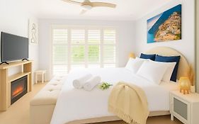 Peaceful 2Br Villa Shops & Parks Ingleburn